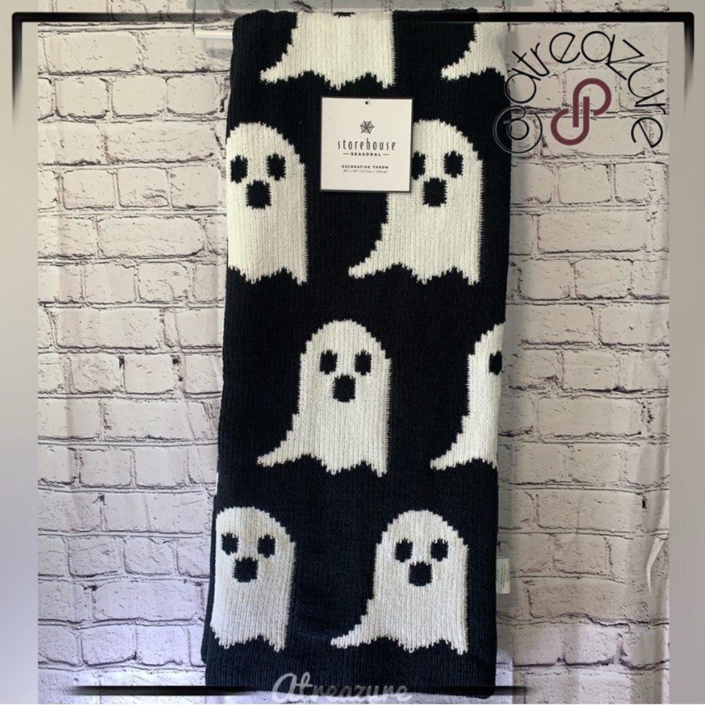 🆕 Storehouse Decorative Ghosts Throw 👻